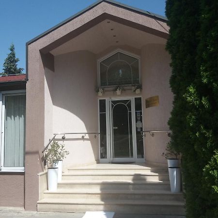 B&B Vila Bela Ruza Szávaszentdemeter Kültér fotó