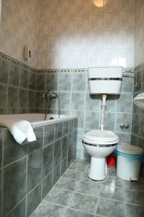 B&B Vila Bela Ruza Szávaszentdemeter Kültér fotó