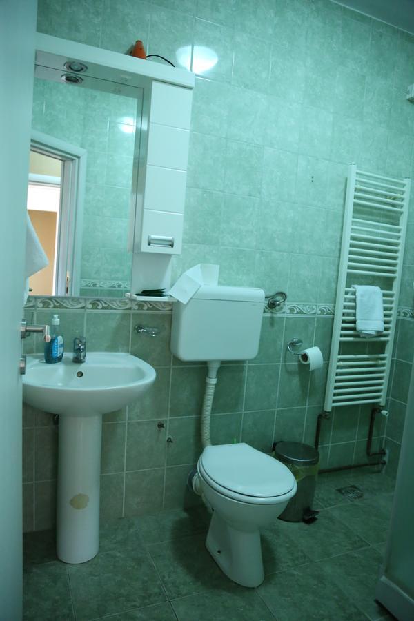 B&B Vila Bela Ruza Szávaszentdemeter Kültér fotó
