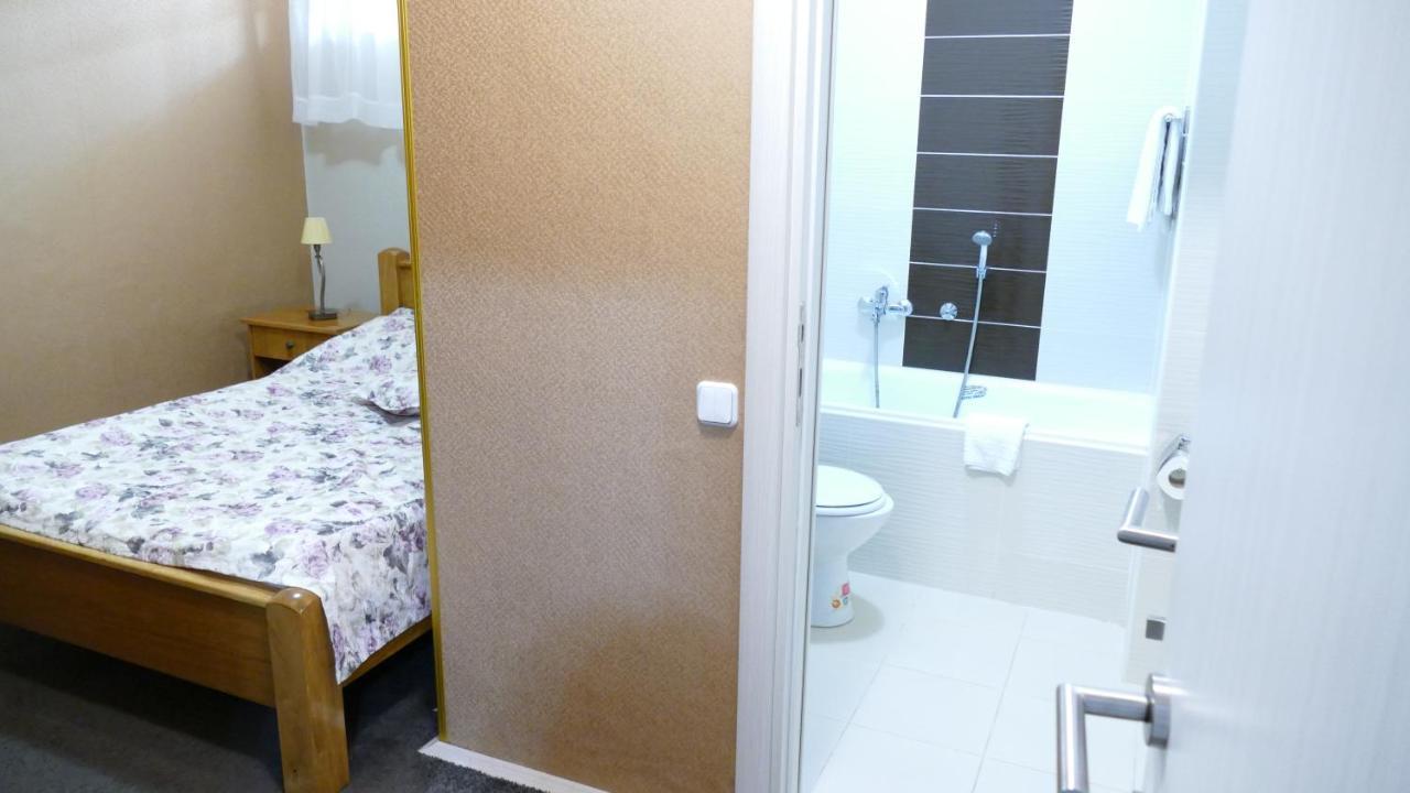B&B Vila Bela Ruza Szávaszentdemeter Kültér fotó